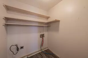 15927 Preston Rd, Dallas, TX 75248 - Photo 13