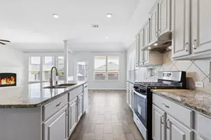 14740 Rocky Face Ln, Fort Worth, TX 76052 - Photo 9