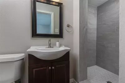 6827 Briar Road, Azle, TX 76020 - Photo 15