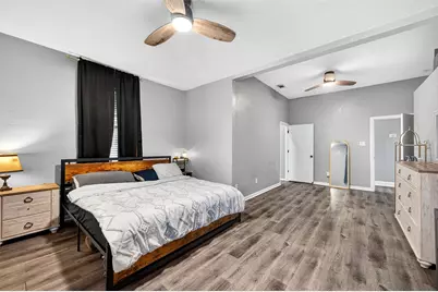 620 Throckmorton Street, Gainesville, TX 76240 - Photo 17