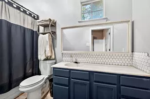 620 Throckmorton St, Gainesville, TX 76240 - Photo 19