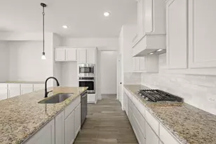 316 Bowrider Ln, Granbury, TX 76049 - Photo 5