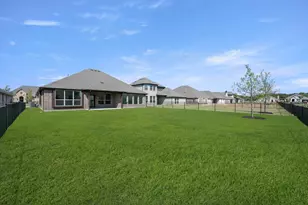 316 Bowrider Ln, Granbury, TX 76049 - Photo 27