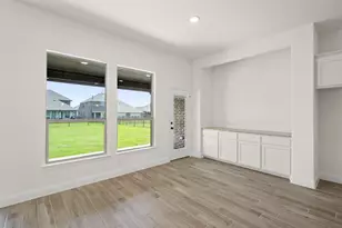 316 Bowrider Ln, Granbury, TX 76049 - Photo 7