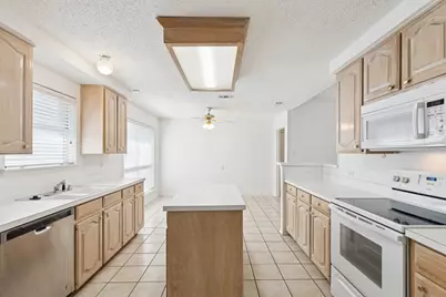 10971 Castle Drive, Frisco, TX 75035 - Photo 9