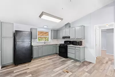 8013 River Run, Granbury, TX 76049 - Photo 9