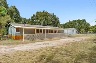 8013 River Run, Granbury, TX 76049 - Photo 5