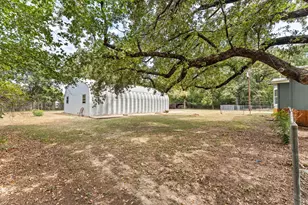 8013 River Run, Granbury, TX 76049 - Photo 7