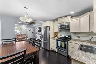 502 Royal Ave, Grand Prairie, TX 75051 - Photo 11