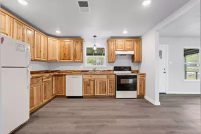 1205 SW 12th Street, Mineral Wells, TX 76067 - Photo 13