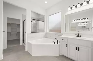 108 Howling Ct, Godley, TX 76044 - Photo 11