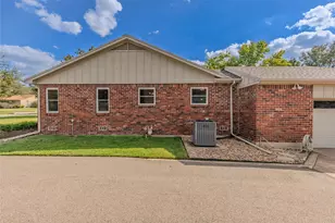 4 Patterson Dr, Greenville, TX 75402 - Photo 9