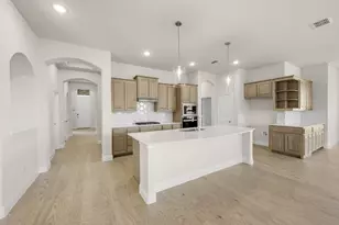 901 Meadow View Dr, Cleburne, TX 76033 - Photo 5