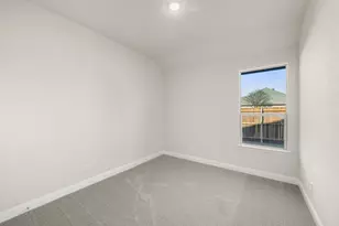 901 Meadow View Dr, Cleburne, TX 76033 - Photo 21