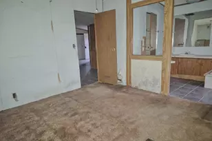 2201 Cadiz Cir, Granbury, TX 76048 - Photo 11