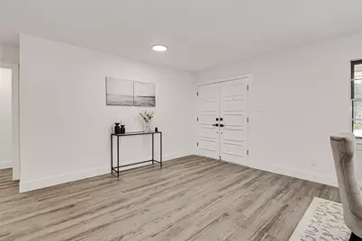 5804 Wimbleton Way, Fort Worth, TX 76133 - Photo 3