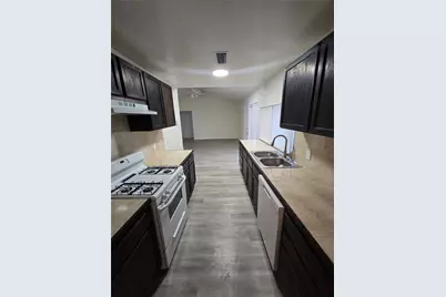 1530 Rockbrook Street, Lancaster, TX 75134 - Photo 5