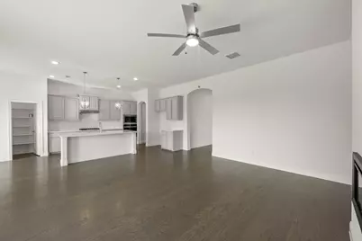 904 Meadow View Drive, Cleburne, TX 76033 - Photo 9