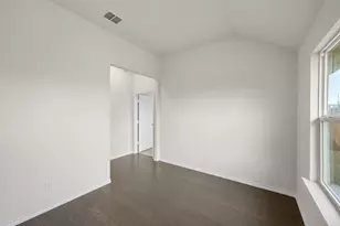 810 Misty Ln, Cleburne, TX 76033 - Photo 11