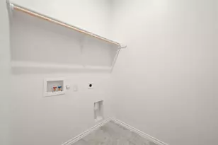 810 Misty Ln, Cleburne, TX 76033 - Photo 23