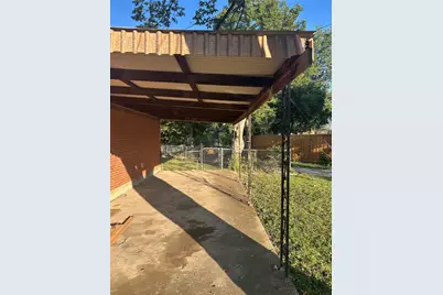 9915 La Prada Drive, Dallas, TX 75228 - Photo 15