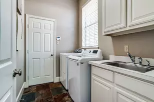 8709 Herns Meadow Ln, McKinney, TX 75071 - Photo 21