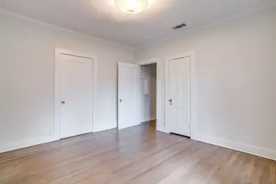 2209 W Rosedale Street S, Fort Worth, TX 76110 - Photo 37