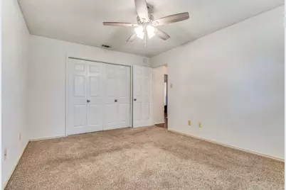 1126 Hemlock Drive, DeSoto, TX 75115 - Photo 17