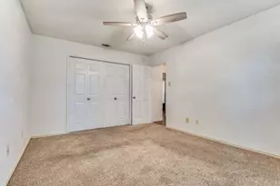 1126 Hemlock Dr, DeSoto, TX 75115 - Photo 17