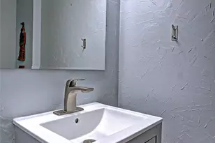 3051 Harbinger Ln, Dallas, TX 75287 - Photo 11