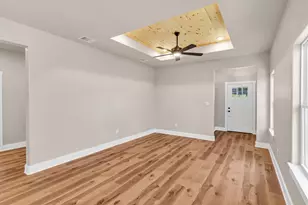 805 Branding Iron Trail, Granbury, TX 76049 - Photo 9