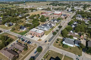 201 5th St, Ferris, TX 75125 - Photo 5