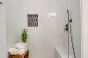 5612 Barkridge Dr, Granbury, TX 76048 - Photo 23