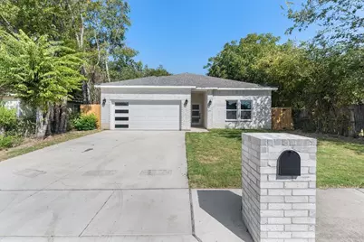 4715 Ramey Avenue, Fort Worth, TX 76105 - Photo 3