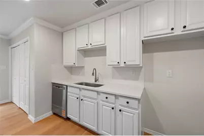 1310 California Trail, Grand Prairie, TX 75052 - Photo 11