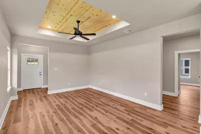 807 Branding Iron Trail, Granbury, TX 76049 - Photo 9