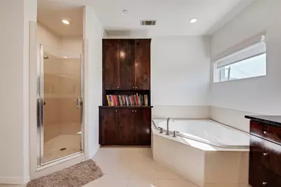 959 W Bluff Street #105, Fort Worth, TX 76102 - Photo 13