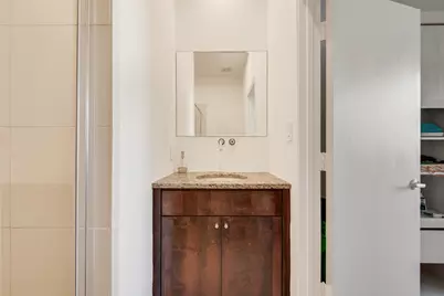 959 W Bluff Street #105, Fort Worth, TX 76102 - Photo 17