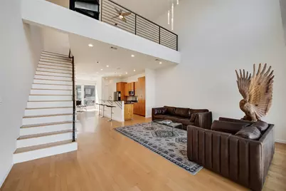 959 W Bluff Street #105, Fort Worth, TX 76102 - Photo 3