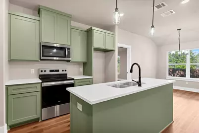 811 Branding Iron Trail, Granbury, TX 76049 - Photo 15