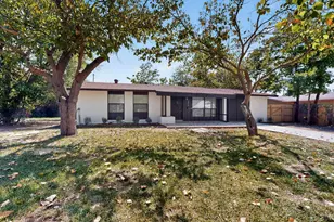 2412 Northshore Dr, Carrollton, TX 75006 - Photo 1