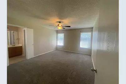 2712 Jennie Wells Drive, Mansfield, TX 76063 - Photo 5