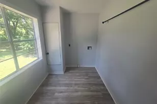 303 S Lloyd St, Hamilton, TX 76531 - Photo 9