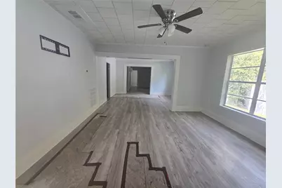 303 S Lloyd Street, Hamilton, TX 76531 - Photo 15