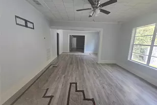 303 S Lloyd St, Hamilton, TX 76531 - Photo 15