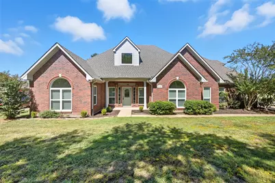 2105 W Crawford Street, Denison, TX 75020 - Photo 1