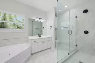 2105 W Crawford St, Denison, TX 75020 - Photo 17