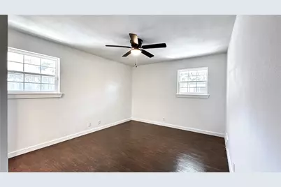 3315 Cedarcroft Lane, Dallas, TX 75233 - Photo 17