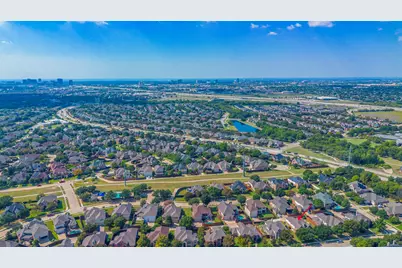8821 Smokey Canyon Way, Plano, TX 75024 - Photo 37