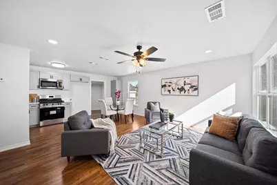 407 Bradley Street, Dallas, TX 75224 - Photo 15